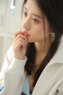 情深以似琛灿希
