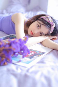 你好，花卷小姐