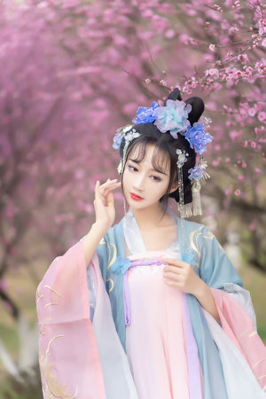 一婚两制：土豪老公惹不起！