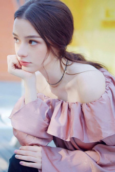 一树梨花半溪月
